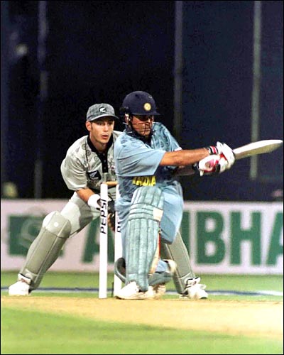 45. 186* (150) ODI vs New Zealand, Hyderabad, 8 November 1999