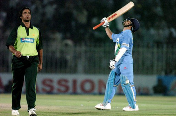 69. 141 (135) ODI vs Pakistan, Rawalpindi, 16 March 2004 (AFP Photo/Jewel Samad)