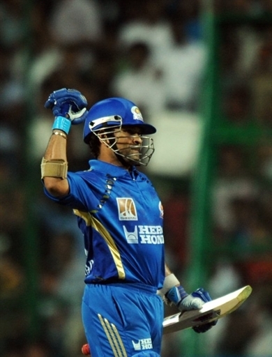 100* (66) for Mumbai vs Kochi (IPL), 15 April 2011 (AP Photo/Dibyangshu Sarkar)
